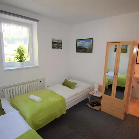 St. Moritz بيت ضيافة Železná Ruda
