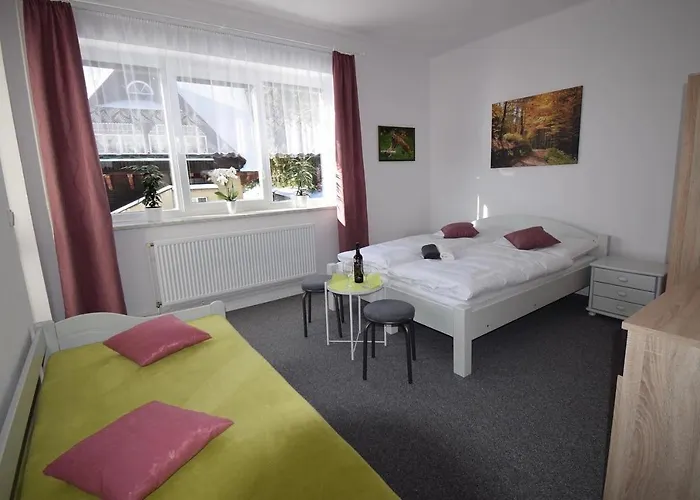 St. Moritz بيت ضيافة Železná Ruda